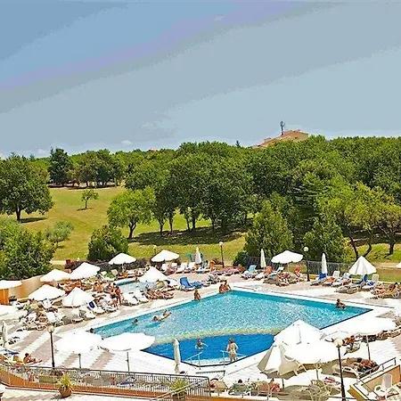 فندق Arena